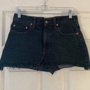 Vintage Levi’s jean black mini skirt
